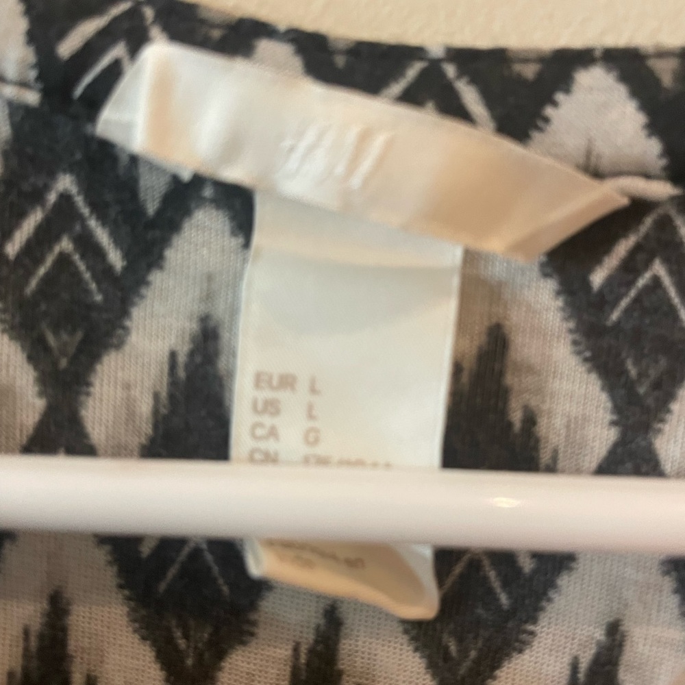 "H&M" Button Front Henley Top - Picture 3 of 3